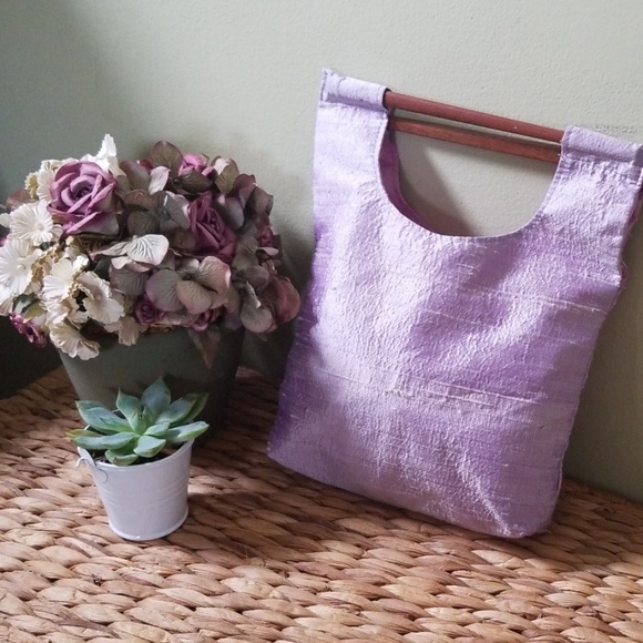 💐Small Lavender Purse - Picture 1 of 5